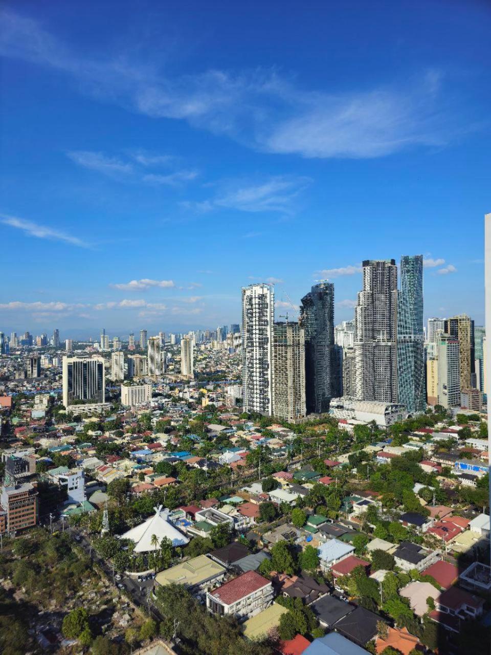 Serene Suite In Jazz Residences Makati City Exterior foto