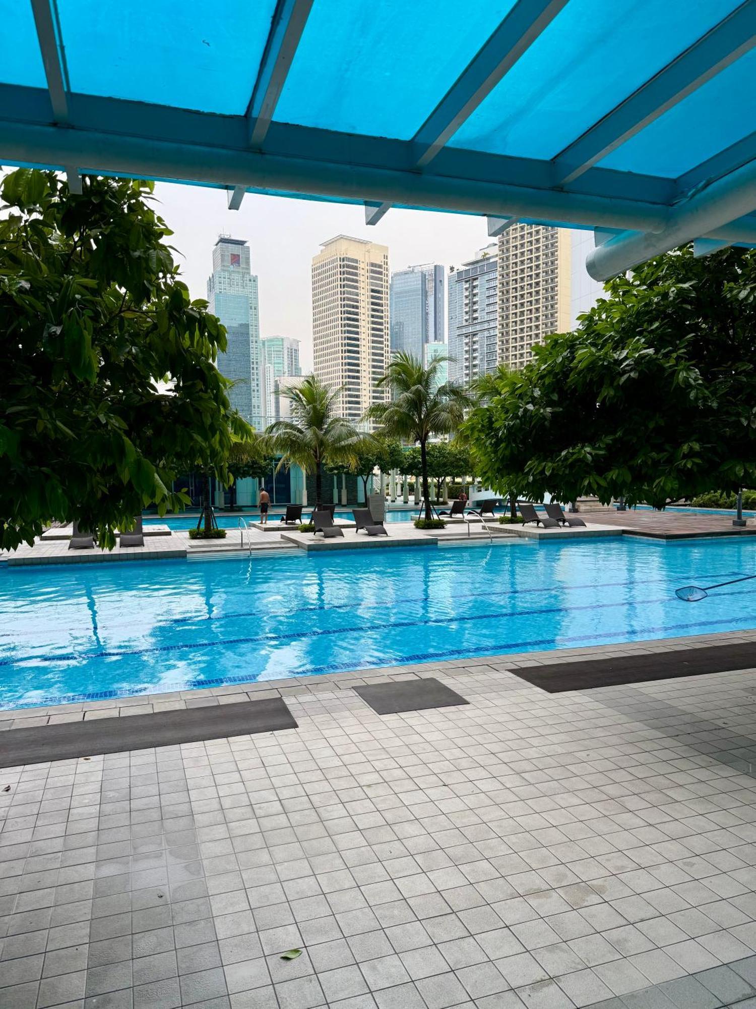 Serene Suite In Jazz Residences Makati City Exterior foto